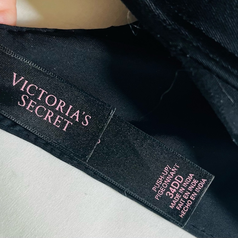 Victoria Secret Black Women's Bra Sz 34DD - Picture 5 of 5